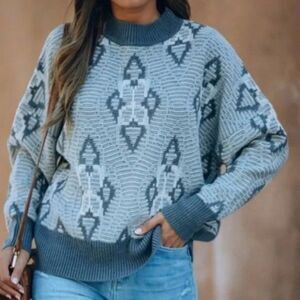 Vici Geo knit Gray and White  relaxed sweater womens Small